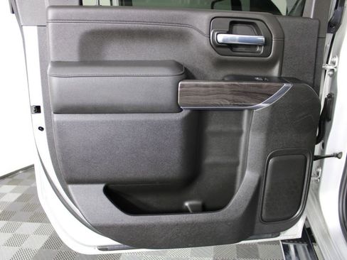 Used 2023 Chevrolet Silverado 3500 LTZ w/ LTZ Plus Package image 34