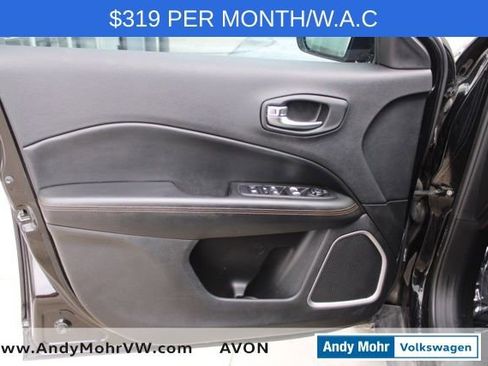 Used 2019 Jeep Compass Limited AWD/4WD image 18