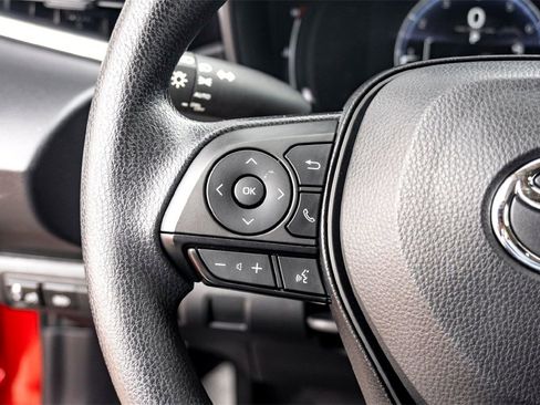 Used 2026 Toyota Corolla LE image 18