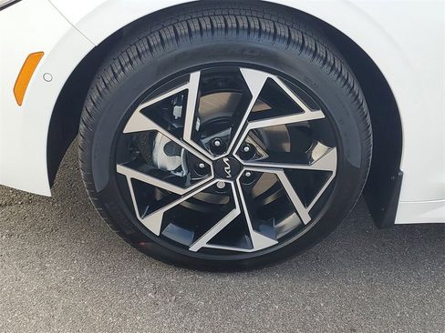 New 2026 Kia K5 EX image 29