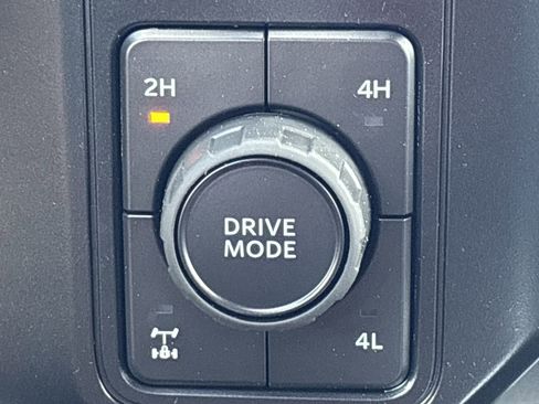 Used 2025 Ford F250 King Ranch w/ Chrome Package image 25