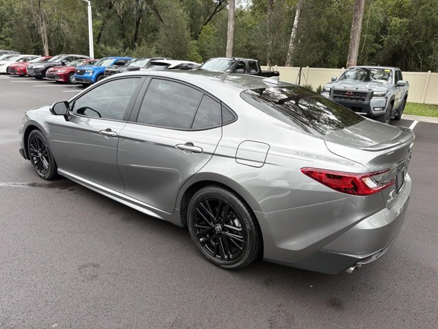 Used 2026 Toyota Camry SE w/ Convenience Package FWD image 4