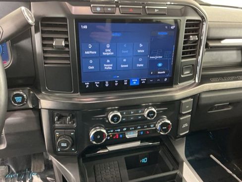 Certified 2024 Ford F350 Lariat w/ Camper Package image 22