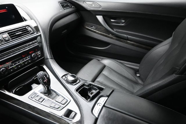 Used 2016 BMW 650i Convertible RWD image 29