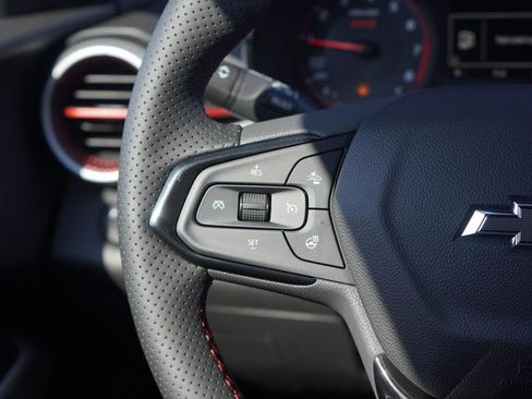 New 2026 Chevrolet Trax RS w/ Sunroof Package image 15