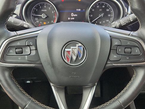Used 2021 Buick Encore GX Select w/ Sport Touring Package FWD image 11