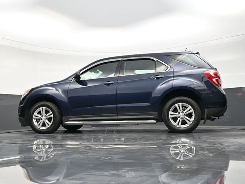 Used 2017 Chevrolet Equinox LS FWD image 21