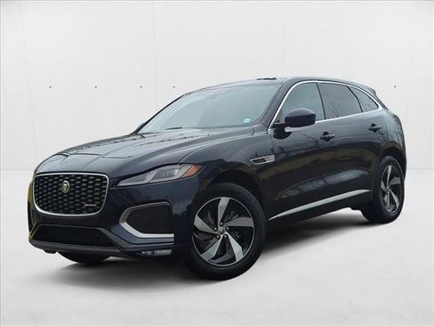New 2025 Jaguar F-PACE R-Dynamic S image 1