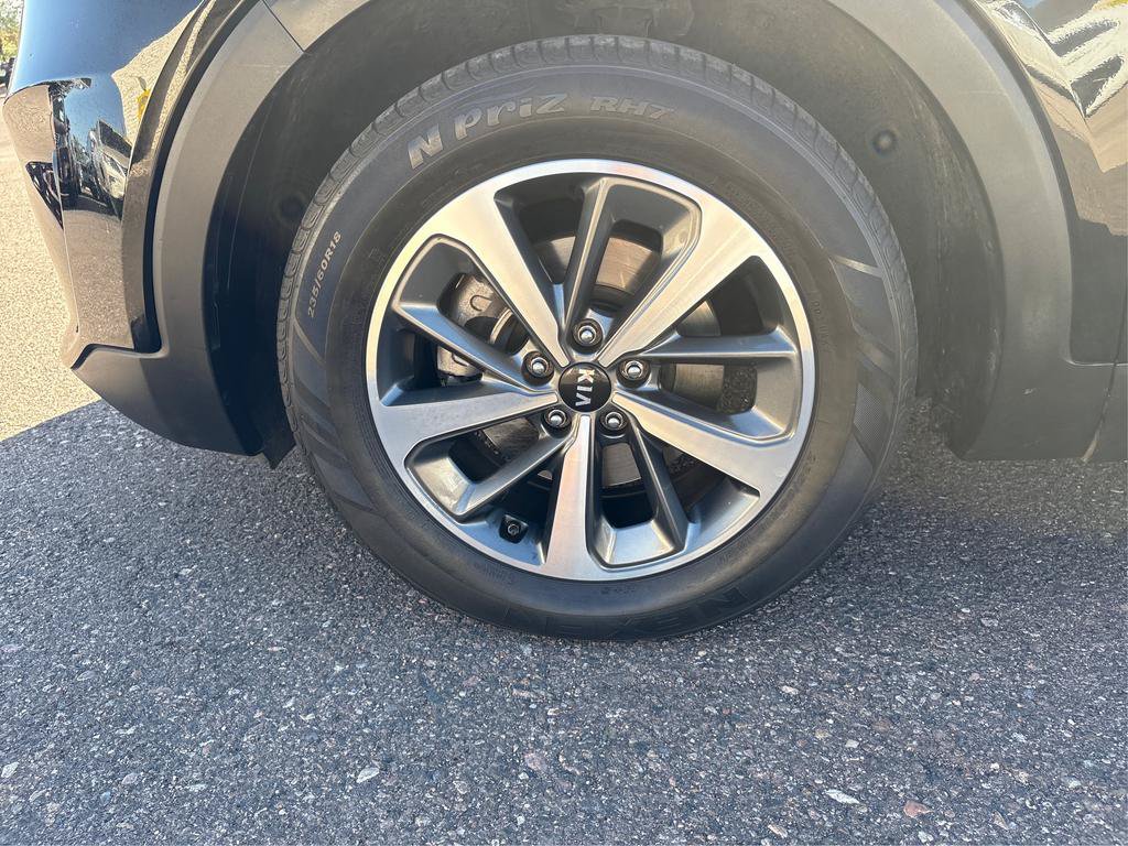 Used 2019 Kia Sorento EX FWD image 34