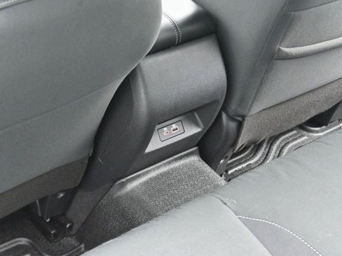 Used 2024 Nissan Altima 2.5 SV FWD image 26