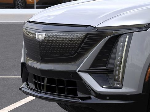 New 2027 Cadillac Lyriq Signature Sport w/ Nappa Leather Package AWD/4WD image 13