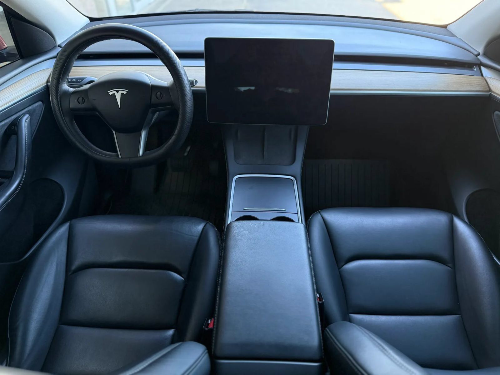 Used 2023 Tesla Model Y AWD image 14