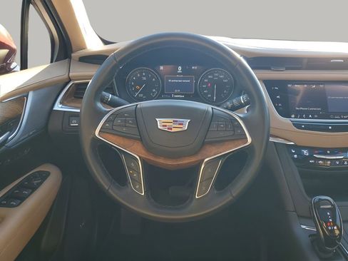 Used 2020 Cadillac XT5 Premium Luxury w/ Platinum Package image 21