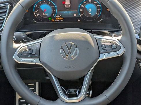 New 2026 Volkswagen Atlas Cross Sport SEL R-Line AWD/4WD image 9