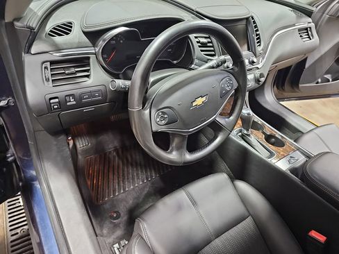 Used 2015 Chevrolet Impala LT image 15