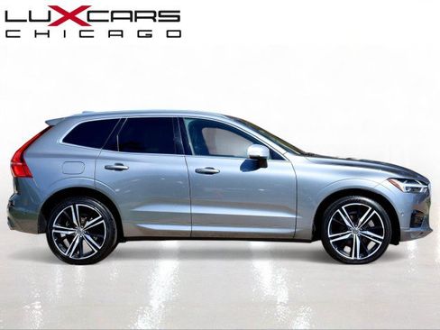 Used 2019 Volvo XC60 T6 R-Design w/ Protection Package Premier AWD/4WD image 9