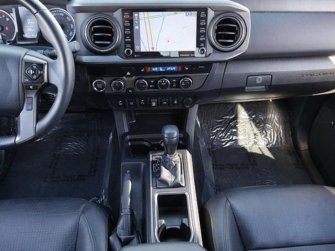 Used 2023 Toyota Tacoma TRD Sport image 20