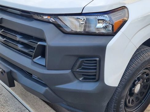 Used 2024 Chevrolet Colorado W/T w/ WT Convenience Package II RWD image 8