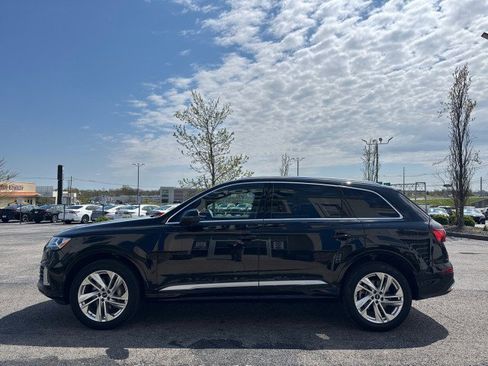 Used 2023 Audi Q7 2.0T Premium w/ Convenience Package AWD/4WD image 15