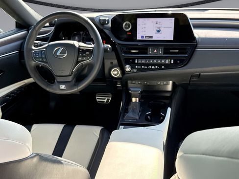 Used 2023 Lexus ES 350 F Sport w/ Accessory Package (Z2) FWD image 19