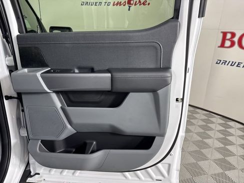 New 2025 Ford F150 Lightning XLT image 25