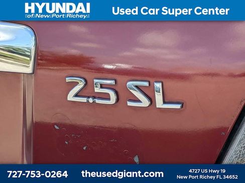Used 2010 Nissan Altima 2.5 SL w/ SL Pkg FWD image 12