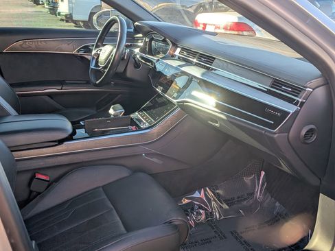Used 2021 Audi A8 L 4.0T w/ Executive Plus Package image 22