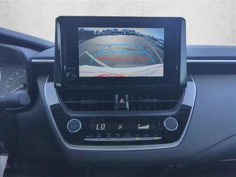 Certified 2024 Toyota Corolla LE image 17