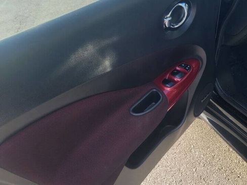 Used 2013 Nissan Juke SL image 7