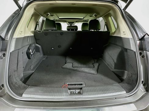 Used 2023 Nissan Rogue SV w/ SV Premium B Package FWD image 31