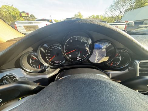Used 2013 Porsche Panamera image 27