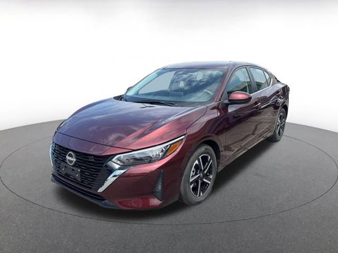 Used 2025 Nissan Sentra SV FWD image 2