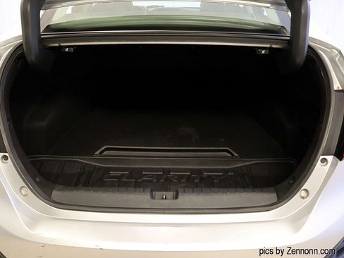 Used 2018 Honda Clarity Touring image 29
