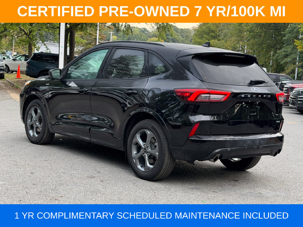 Used 2023 Ford Escape ST-Line w/ Tech Pack #1 AWD/4WD image 6