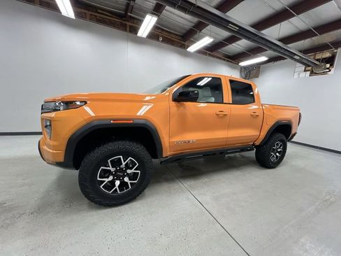 New 2025 GMC Canyon AT4 w/ AT4X Package image 5