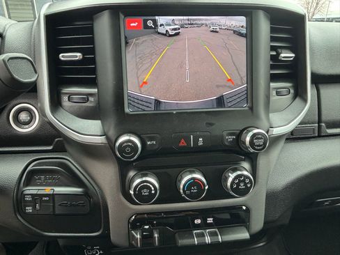 Used 2024 RAM 2500 Big Horn AWD/4WD image 18