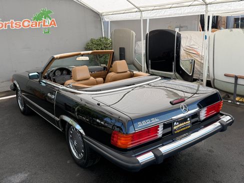Used 1987 Mercedes-Benz 560 SL image 12