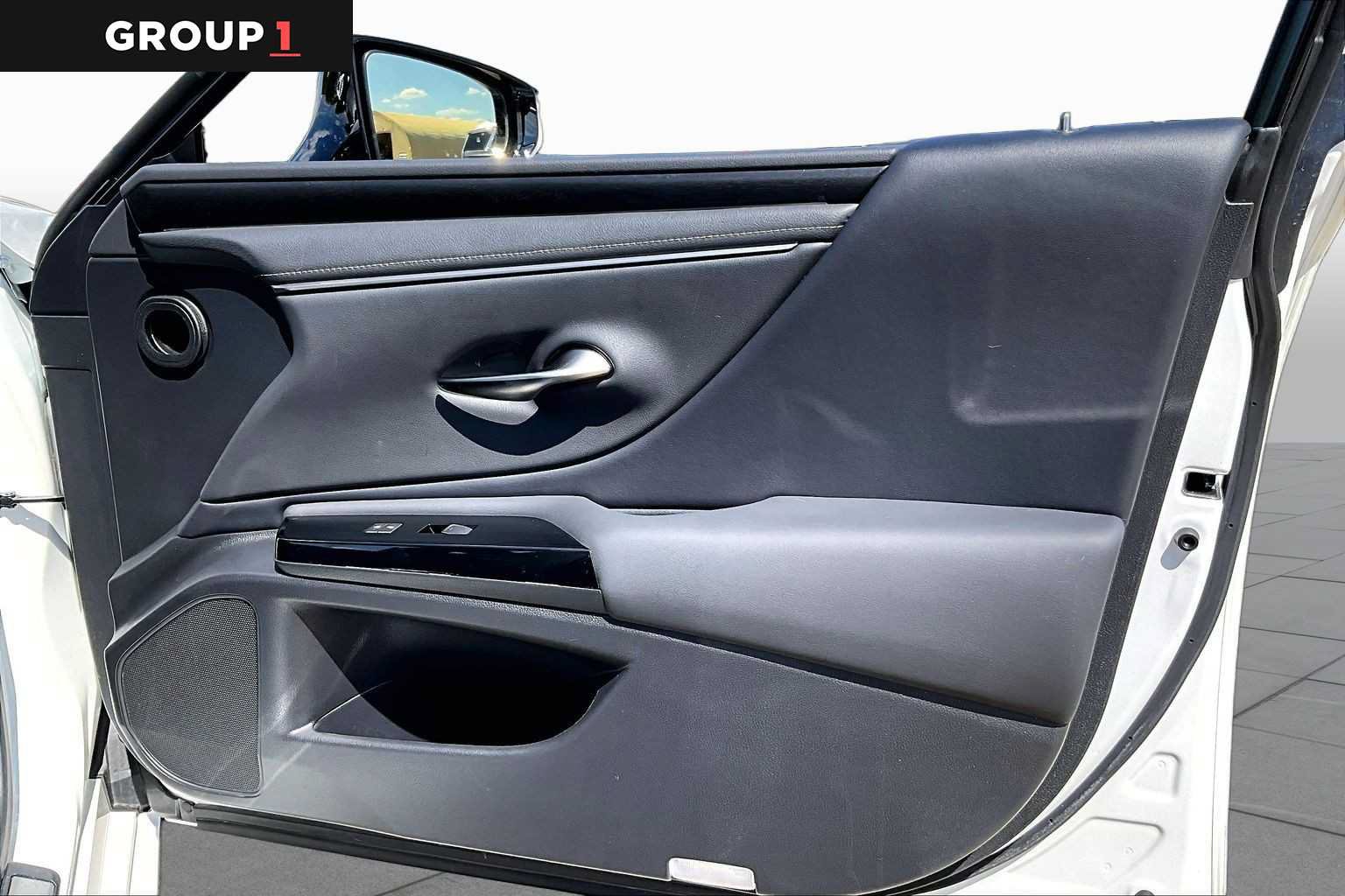 Used 2023 Lexus ES 350 w/ Premium Package FWD image 20
