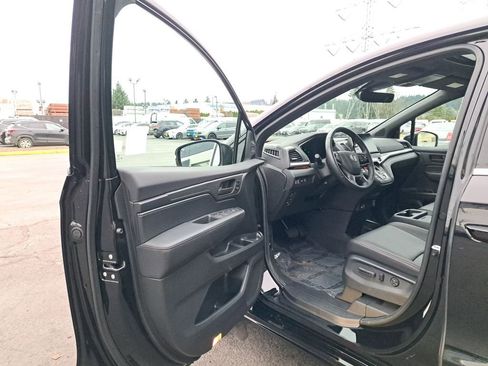 Used 2025 Honda Odyssey Sport-L image 10