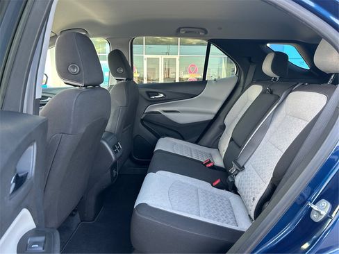 Used 2022 Chevrolet Equinox LT image 10