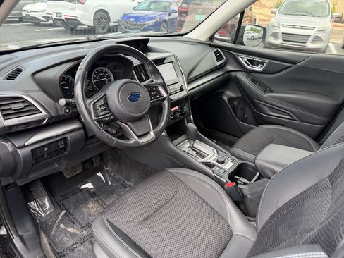 Used 2022 Subaru Forester Premium AWD/4WD image 10