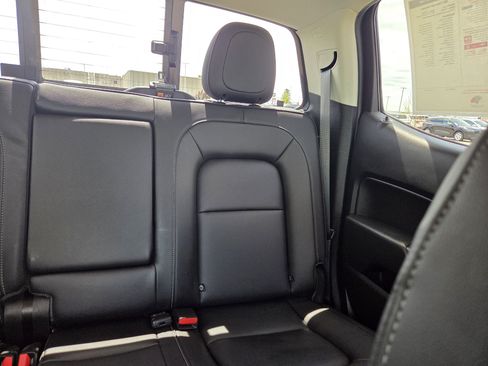 Used 2021 Chevrolet Colorado ZR2 AWD/4WD image 22