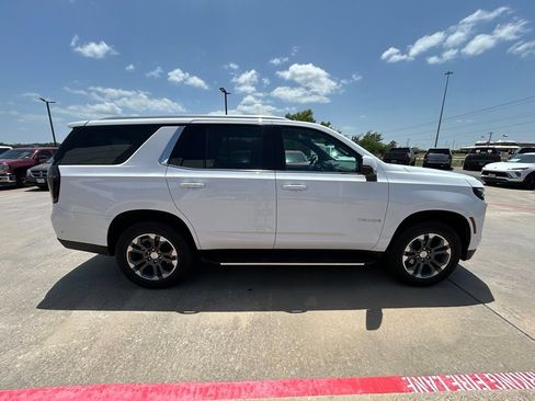 Used 2025 Chevrolet Tahoe LT w/ Comfort Package RWD image 4