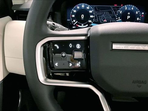 Certified 2025 Land Rover Discovery Sport S image 20
