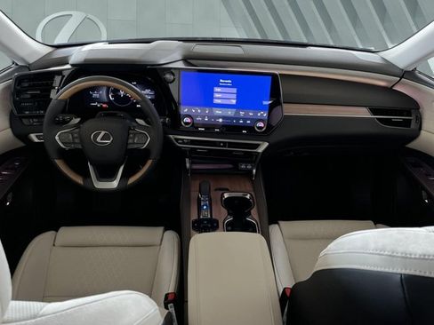 Certified 2026 Lexus RX 350 FWD w/ Convenience Package image 13