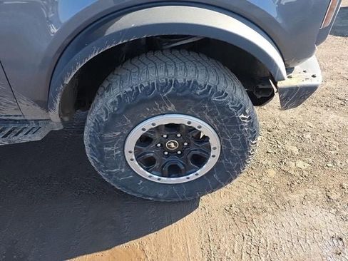 Used 2021 Ford Bronco Badlands image 13