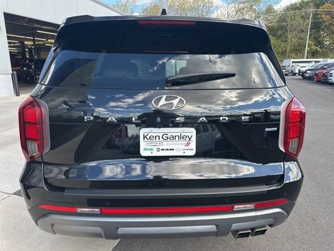 Certified 2024 Hyundai Palisade SEL image 6