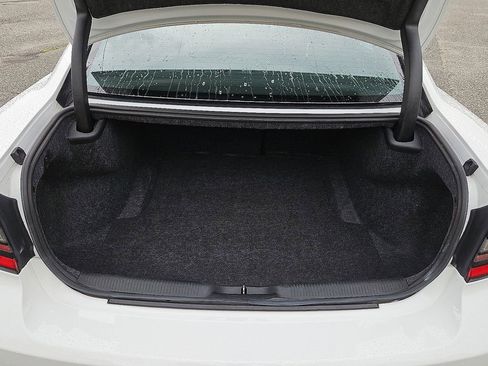 Certified 2023 Dodge Charger GT image 30