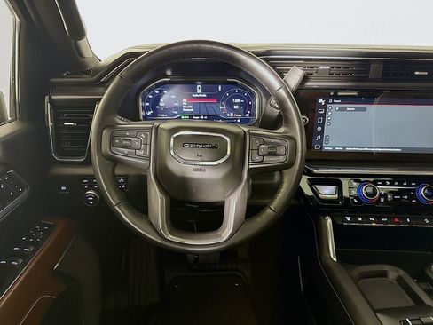 Used 2024 GMC Sierra 2500 Denali Ultimate image 27