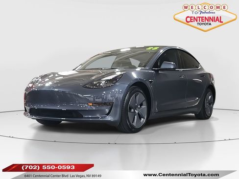 Used 2023 Tesla Model 3 Standard Range image 1
